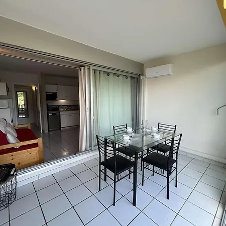 Apartamento Climatisé à Port Camargue - 4 Couchages, Terrasse, Piscine, Parking, Proche - Fr-1-250-9 Le Grau-du-Roi