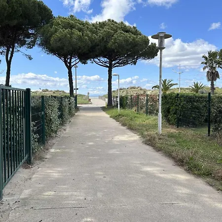 דירה Studio Climatise A Port Camargue - 4 Couchages, Terrasse, Piscine, Parking, Proche Plage - Fr-1-250-9